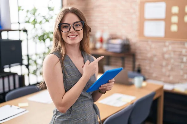 depositphotos_658032380-stock-photo-caucasian-woman-working-office-wearing.jpg